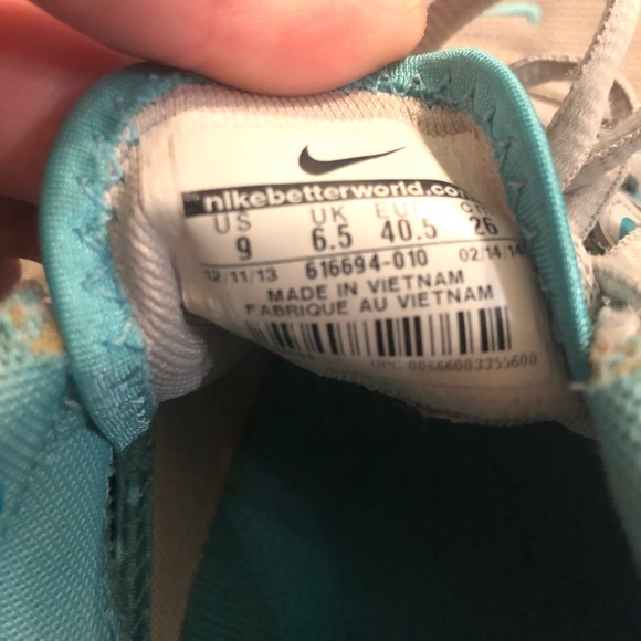 Nike Women’s Flex Supreme TR 2 Running Shoes - Picture 4 of 4